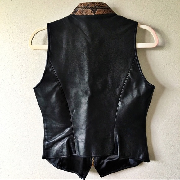 VINTAGE {St. Maarten Dallas} Black Leather Vest Small - Picture 5 of 6